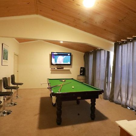The Birch House - Silver Birches Accommodation ブライト エクステリア 写真